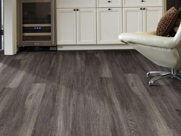 engineered vinyl plank flooring 